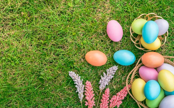 Happy Easter Holiday Greeting Card Concept Colorful Easter Eggs Spring — Stock Photo, Image