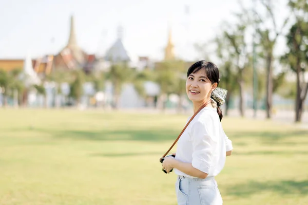 Portrait Belle Jeune Femme Asiatique Voyage Vacances Été Thaïlande — Photo