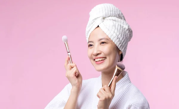 Porträt Junge Glückliche Asiatische Frau Mit Natürlichem Make Gesicht Hält — Stockfoto