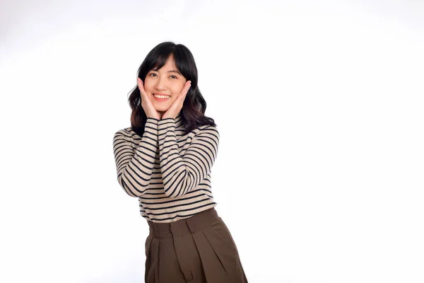 Šťastná Asijská Žena Profesionální Podnikatel Stojící Příležitostném Oblečení Otevřená Ústa — Stock fotografie
