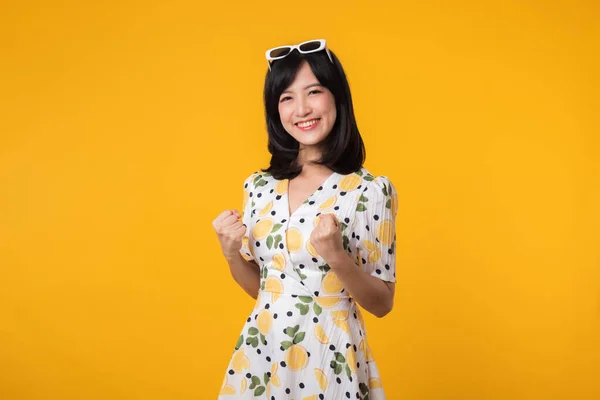 Sim Finalmente Sucesso Happy Asian Young Woman Happy Smile Raised — Fotografia de Stock