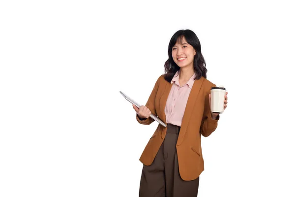 Beautiful Smiling Young Asian Businesswoman Carrying Laptop Computer Cup Coffee — Stock Photo, Image