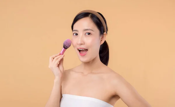 Retrato Joven Mujer Asiática Feliz Con Maquillaje Natural Cara Celebración — Foto de Stock