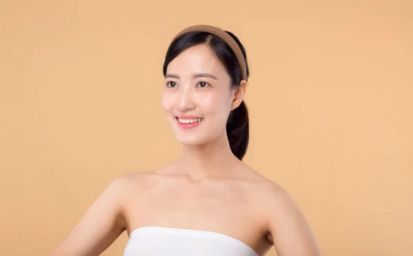 Schönheit Junge Asiatische Frau Modell Mit Frisch Glühend Hydratisierte Gesichtshaut — Stockfoto
