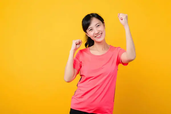 Retrato Jovem Bonito Asiático Esportes Fitness Mulher Feliz Sorriso Vestindo — Fotografia de Stock