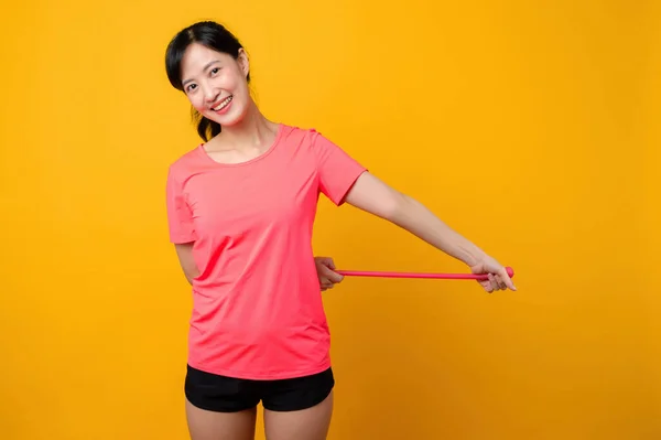 Portrait Asiatische Junge Sport Fitness Frau Glücklich Trägt Rosa Sportbekleidung — Stockfoto