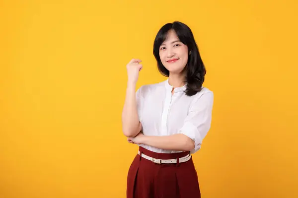 Portrait Asiatique Jeune Femme Entrepreneuse Heureux Sourire Vêtu Chemise Blanche — Photo