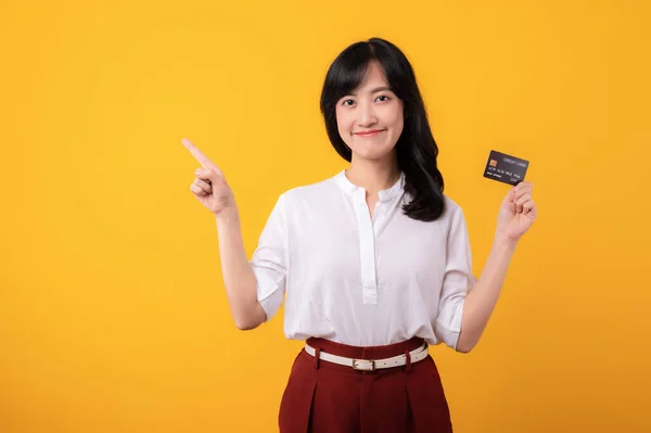 Retrato Jovem Bela Mulher Asiática Empreendedora Sorriso Feliz Vestindo Camisa — Fotografia de Stock