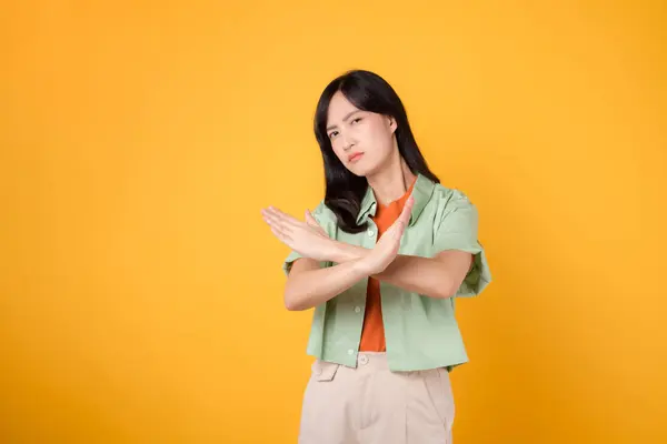 Denial Young 30S Asian Woman Elegantly Dressed Orange Shirt Green — Stock Photo, Image