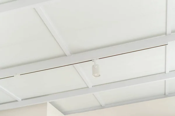 White Ceiling Spotlight Create Bright Stylish Ambiance Perfect Hallways Apartments — Stock Photo, Image