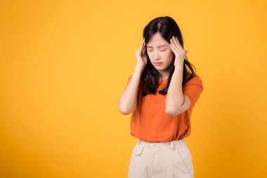 Stresin etkisini yansıtan kadın portresi rahatsızlık, acı ve taşıdığı duygusal yükü yansıtır..