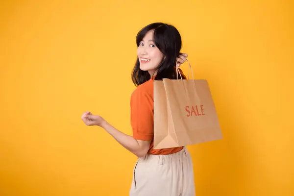 Mergulhe Uma Aventura Compras Que Combina Moda Sorrisos Mulher Moda — Fotografia de Stock