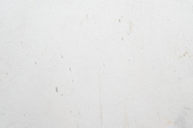 İnce grunge dokusu olan sakin, beyaz beton bir arka plan. Yaratıcı tasarım için minimalist desen sunan ev yenileme projesinden ayrıntılı yüzey