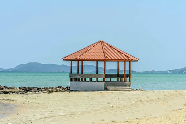 Pavilon Pláži Prázdný Nejsou Žádní Lidé Ticho — Stock fotografie