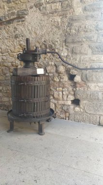 İtalya 'nın Verona şehrindeki Soave Kalesi.