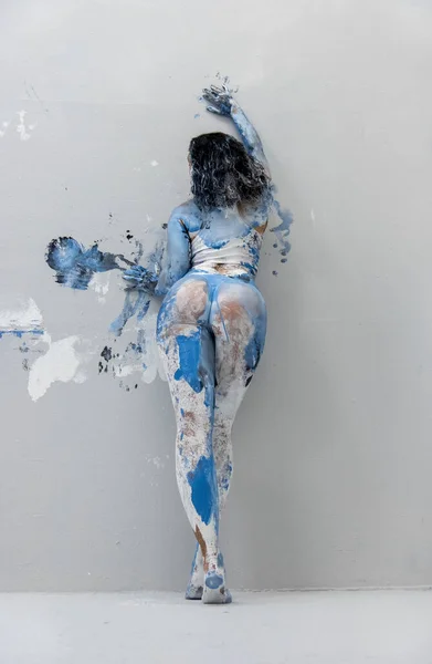 Young Sexy Woman Underwear Sportswear Artistically Abstract Painted White Blue — Stockfoto