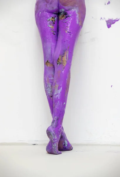 Widok Tyłu Piękne Nogi Stopy Palcach Seksownej Młodej Artystycznie Abstrakcyjnej — Zdjęcie stockowe