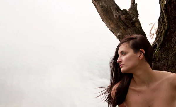 머리와 공간을 그리스 여인의 현수막 파노라마 — 스톡 사진