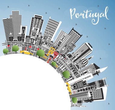 Portekiz. Gray Buildings, Blue Sky ve Copy Space ile City Skyline. Vektör İllüstrasyonu. Modern ve Tarihsel Mimarlık kavramı. Tarihi yerleri olan Portekiz şehri manzarası. Porto ve Lizbon.