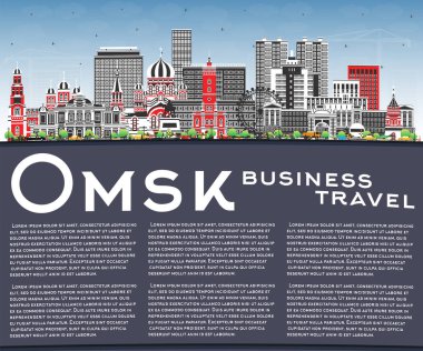 Omsk Rusya şehir silueti renkli binalar, mavi gökyüzü ve kopyalama alanı ile. Vektör çizimi. Tarihi işaretlerle dolu Omsk şehri. Modern ve tarihi mimariyle iş seyahati ve turizm kavramı.