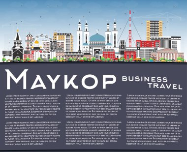 Maykop Rusya şehri gökyüzü mavi renkli binalar ve kopyalama alanı ile ufuk çizgisi. Vektör çizimi. Maykop şehir simgeleriyle dolu. Modern ve tarihi mimariyle iş seyahati, turizm kavramı.