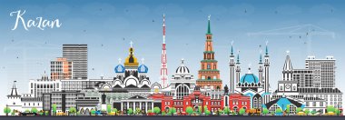 Kazan Rusya şehri mavi gökyüzü ve renkli binalar ile gökyüzü. Vektör çizimi. Şehir simgeleriyle dolu Kazan şehri. Modern ve tarihi mimariyle seyahat ve turizm kavramı.