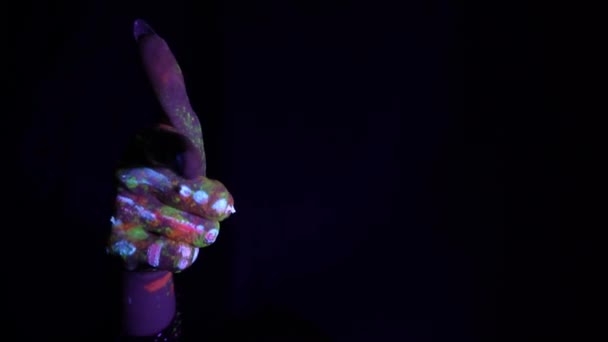 Hand Fluorescent Ethnic Pattern Points Its Finger Viewer Fluorescent Paint — Vídeos de Stock
