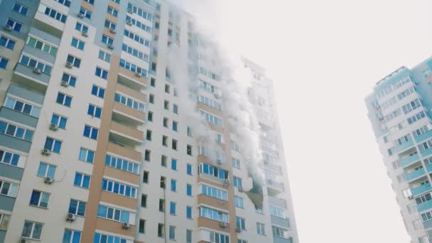 Kyiv Ukraine November 2022 Smoke Comes Burning Rooms Multi Storey — ストック動画