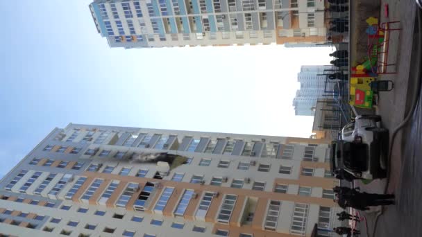 เครน พฤศจ กายน 2022 เทาหนาจากหน างของอาคารอพาร ตเมนต ไฟไหม ในต กอพาร — วีดีโอสต็อก