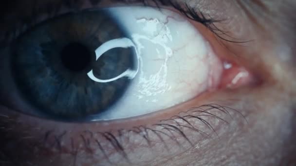 Grüne Augen Nahaufnahme Mit Kapillaren Das Konzept Der Augenheilkunde Und — Stockvideo