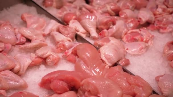 Carne Fresca Cruda Exhibición Tienda Pollo Cordero Cerdo Carne Res — Vídeos de Stock