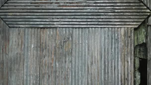 木の質感 古い塗装木材の背景 古い木製のドア 背景画像 希少性 古いもの — ストック動画