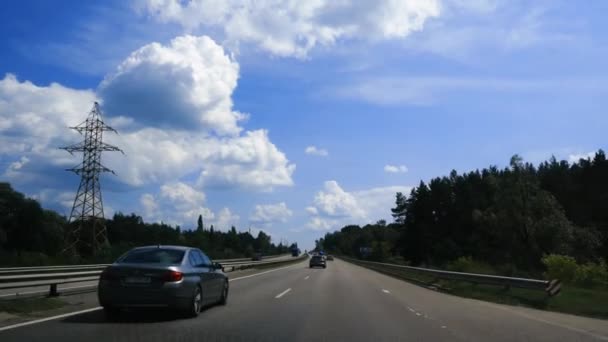 Koncepcja Podróży Krajobraz Szybko Poruszającego Się Samochodu Widok Okna Samochodu — Wideo stockowe
