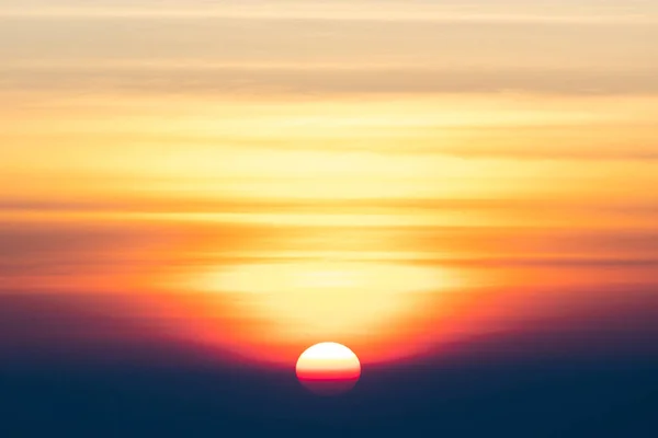 Matahari Terbit Dan Matahari Terbenam Langit Dengan Awan Pada Hari Stok Foto