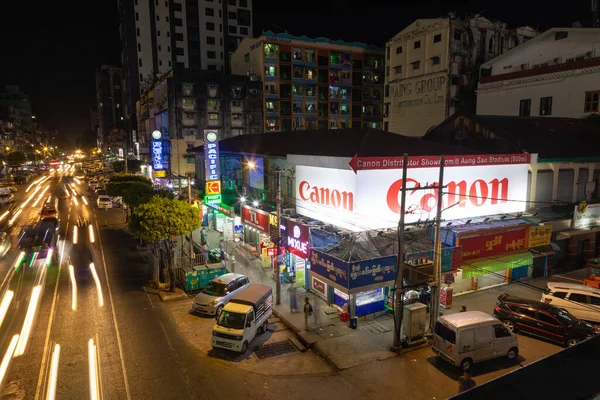 Yangón Myanmar Diciembre 2019 Paisaje Urbano Por Noche Desde Anawrahta —  Fotos de Stock