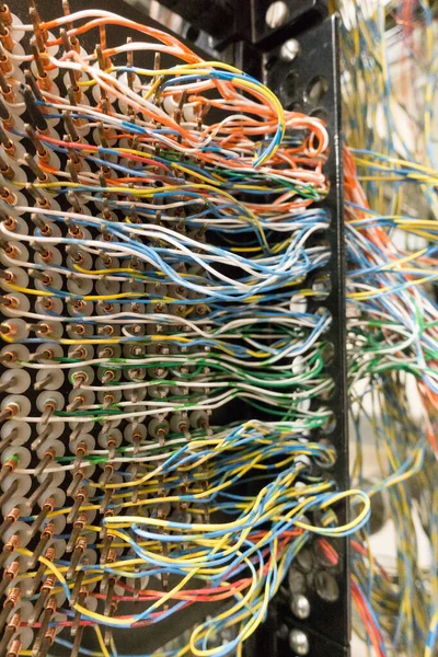 telecommunication t1 wire patch panel