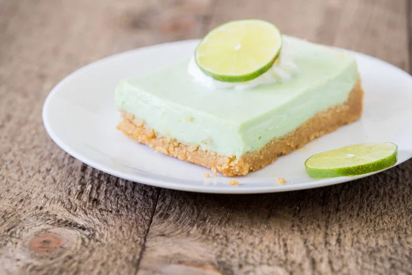 Limonlu turta dilimi