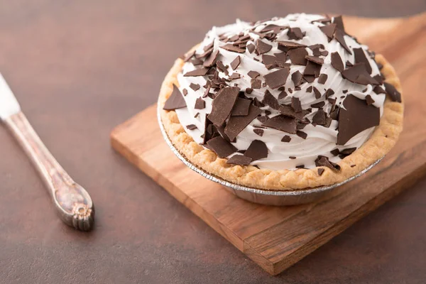 stock image chocolate cream pie with chocolate shavings