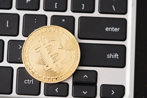 stock image Gold bitcoin cryptocurrency coin