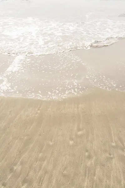 Suave Onda Quente Suave Água Areia — Fotografia de Stock