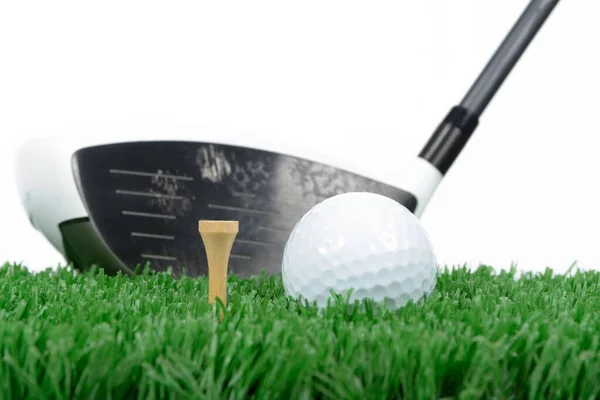 Egy Golfklub Egy Golfpálya Magas Füvön Golflabda Leesett Golfpályáról — Stock Fotó