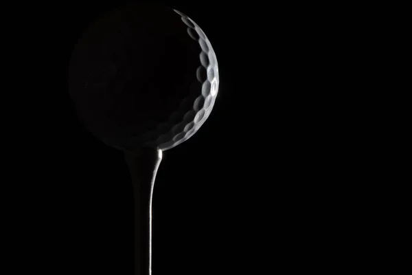 Bola Golfe Tee Destaque Contraste Alto Épico Fotografias De Stock Royalty-Free