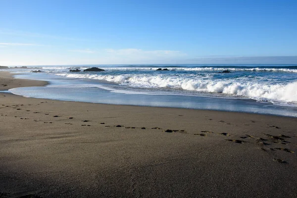 Sandy Coast Sea Steps Surface Washed Foamy Water Background Blue — Stock Photo, Image