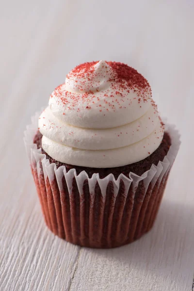 Een Red Velvet Cupcake — Stockfoto