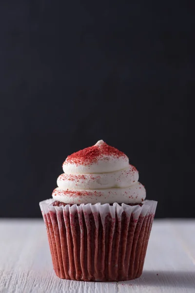 Cupcake Terciopelo Rojo Oscuro —  Fotos de Stock
