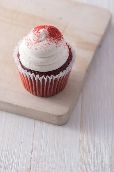 Cupcake Terciopelo Rojo Bordo —  Fotos de Stock