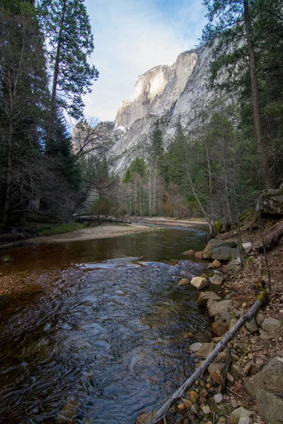 Vista Vale Yosemite Com Meia Cúpula Capitian — Fotografia de Stock