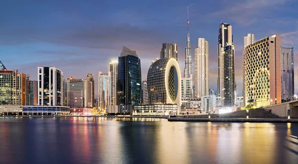 Vista Panorámica Dubai Creek Horizonte Nocturno Ciudad Emiratos Árabes Unidos — Foto de Stock
