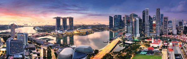 Arranha Céus Singapura Horizonte Belo Pôr Sol Panorama Aéreo — Fotografia de Stock