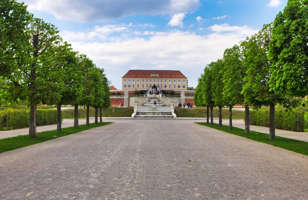 奥地利下城三月的霍夫城堡 施洛索夫 — 图库照片